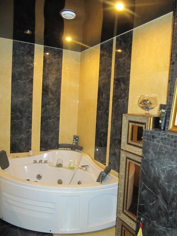 View Apartment Семицвіт Leopoli Esterno foto